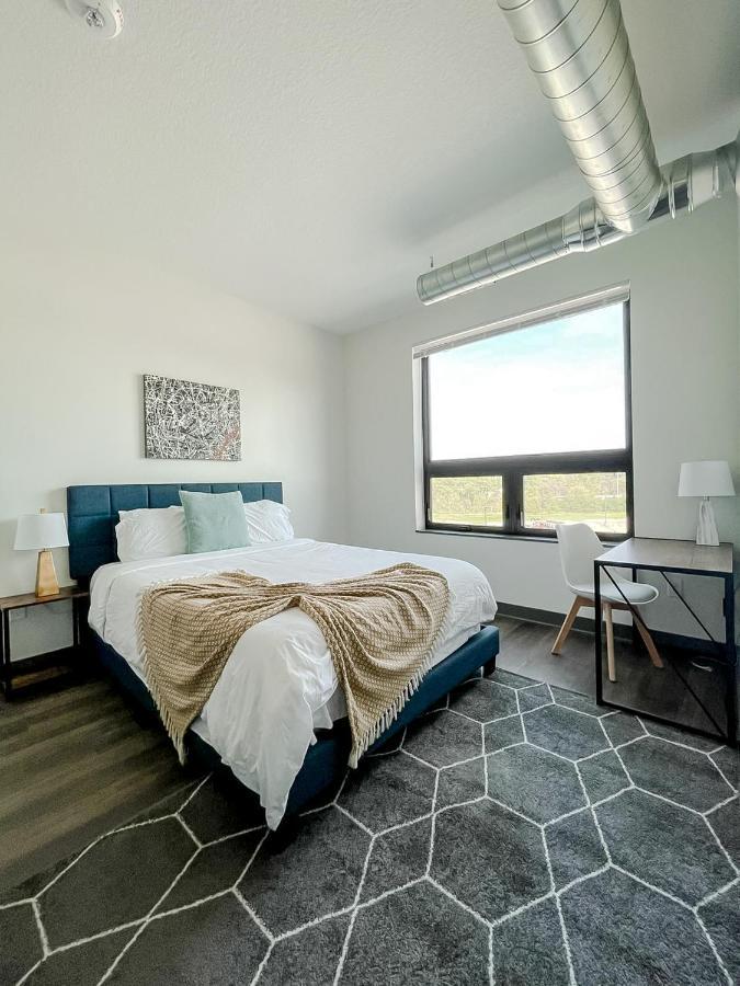 Sleepover 1Bd 1Ba Des Moines Apartments Экстерьер фото