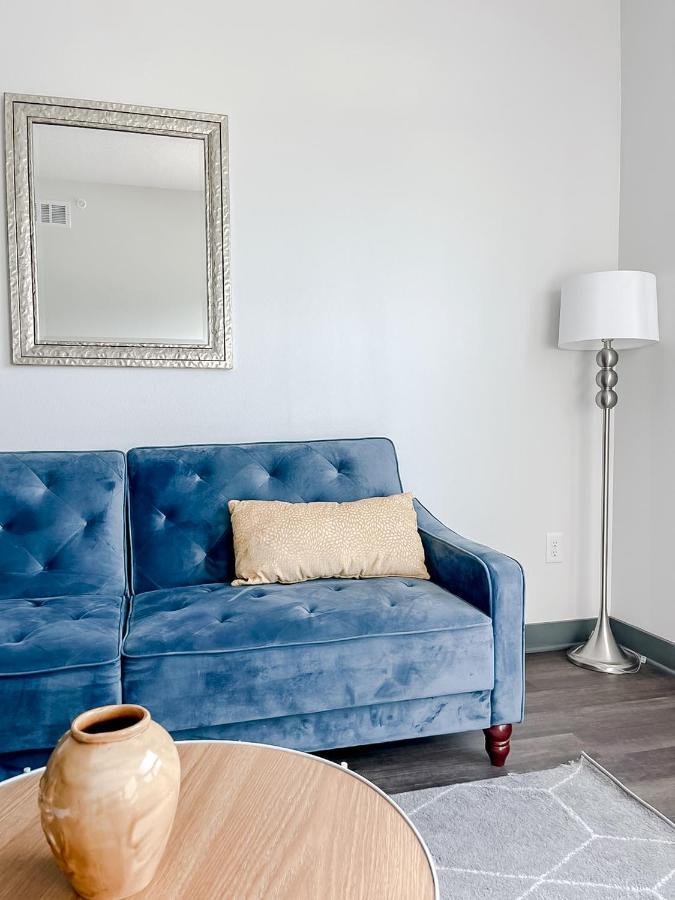 Sleepover 1Bd 1Ba Des Moines Apartments Экстерьер фото