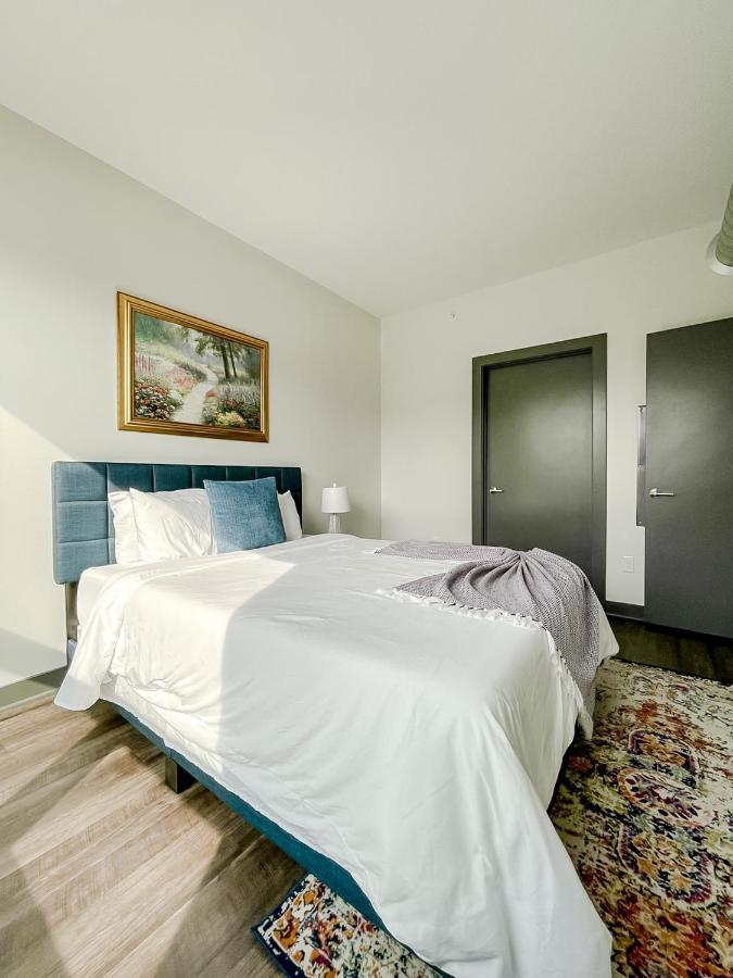 Sleepover 1Bd 1Ba Des Moines Apartments Экстерьер фото