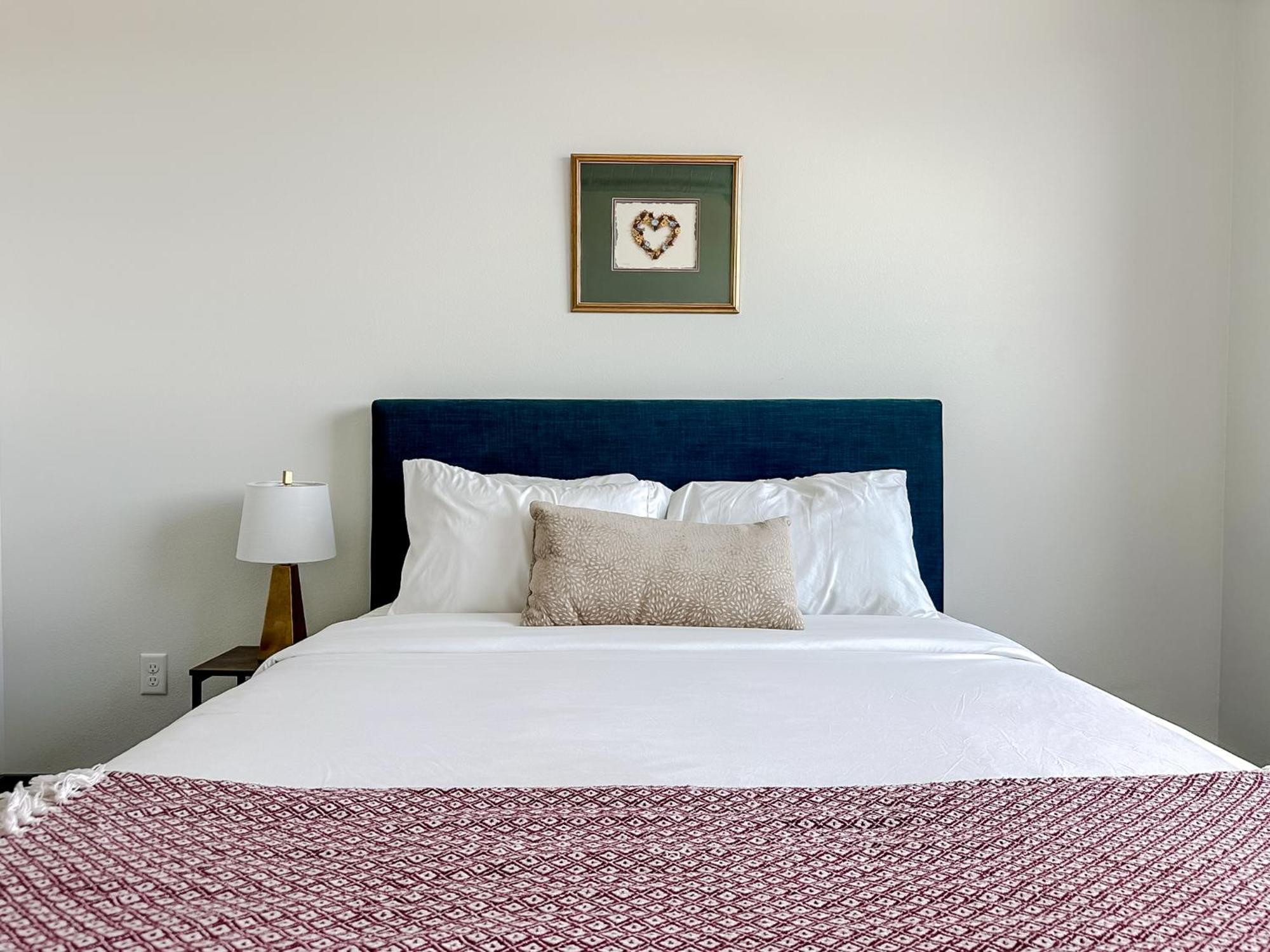 Sleepover 1Bd 1Ba Des Moines Apartments Экстерьер фото